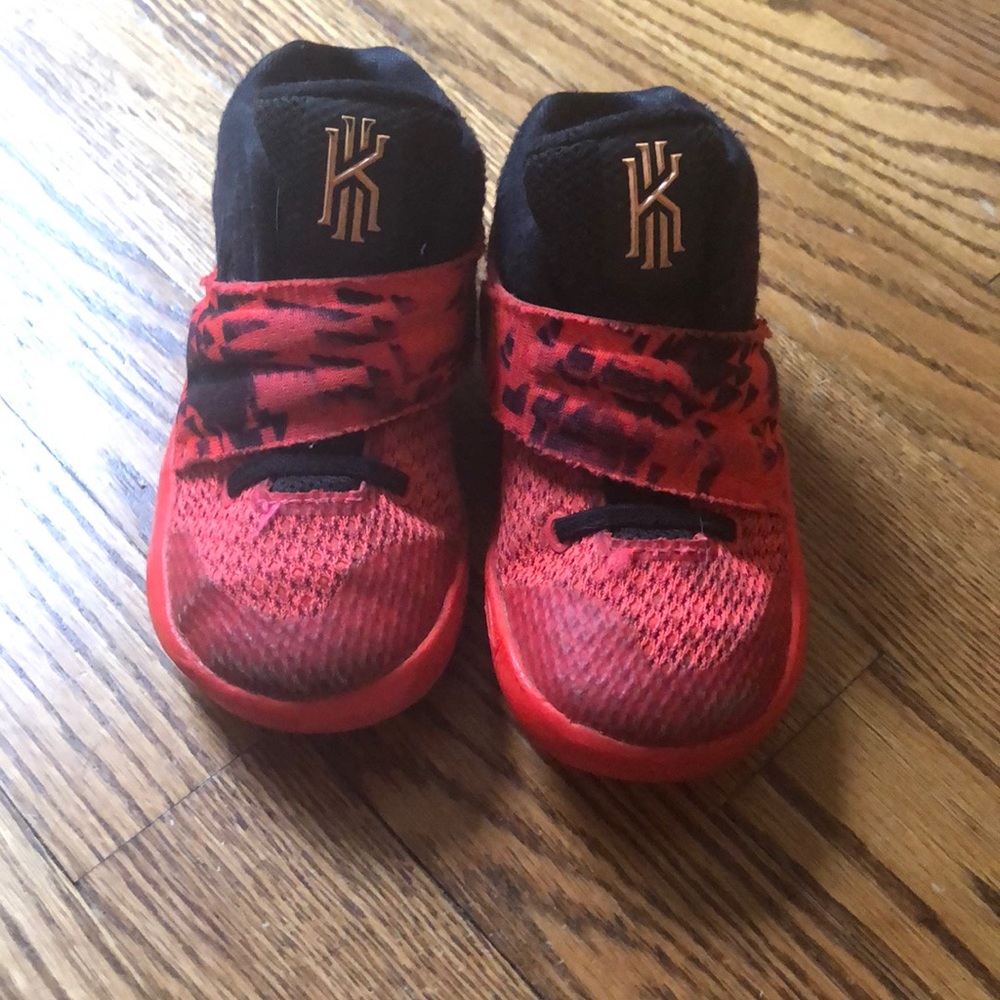 Nike Kyrie Irving 2
